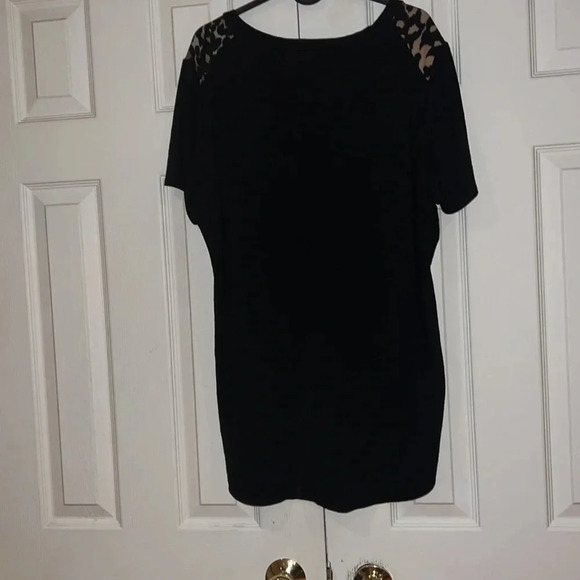 Vince camuto black leopard print panel Tunic blouse Sz L - Picture 5 of 11